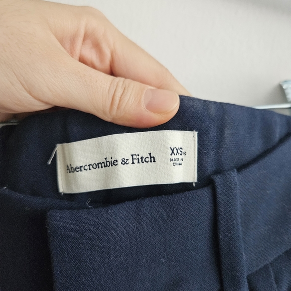 Abercrombie & Fitch Tailored Wide Leg Pants in Navy XXS Short - Picture 3 of 3